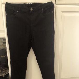 Paige Jeans Verdigo Ultra Skinny in black -size 32